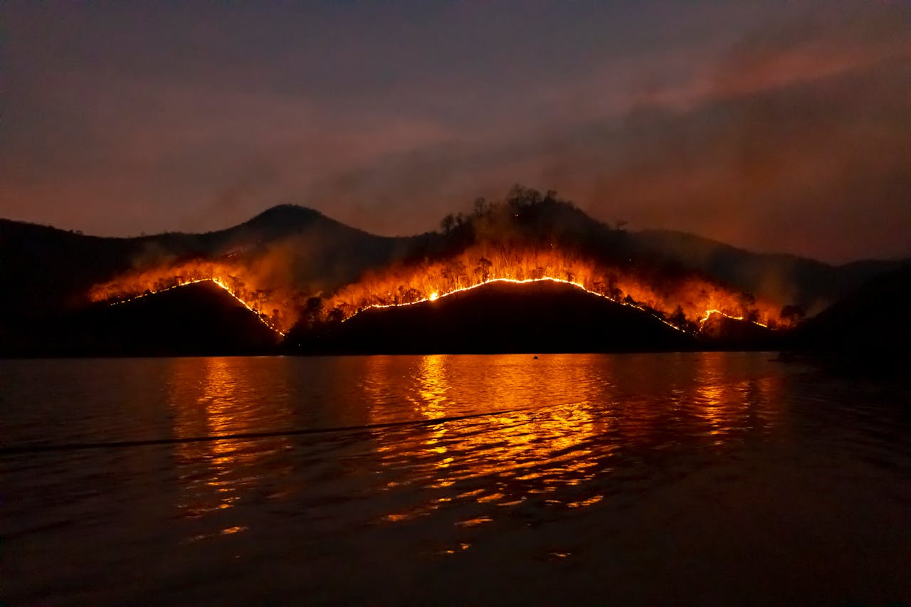 Wildfires Force Thousands to Evacuate in Western States