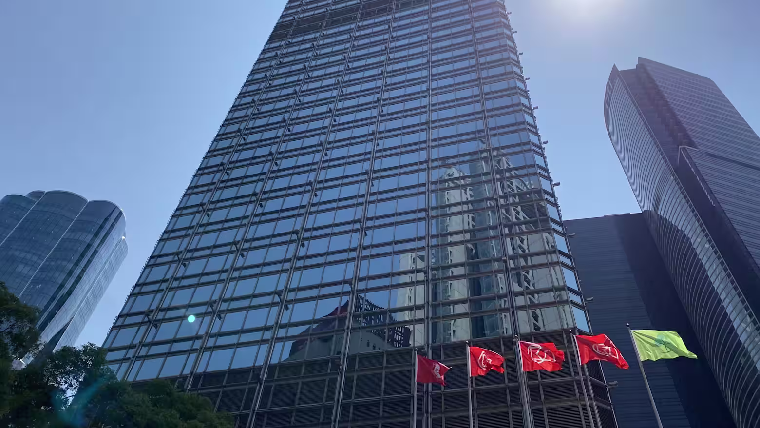 China Vows Support for Businesses as CK Hutchison Panama Canal Contracts Face Uncertainty