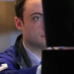 Economist Warns Consumer Psychology Driven by Gas Prices Could Trigger a 10% Market Correction