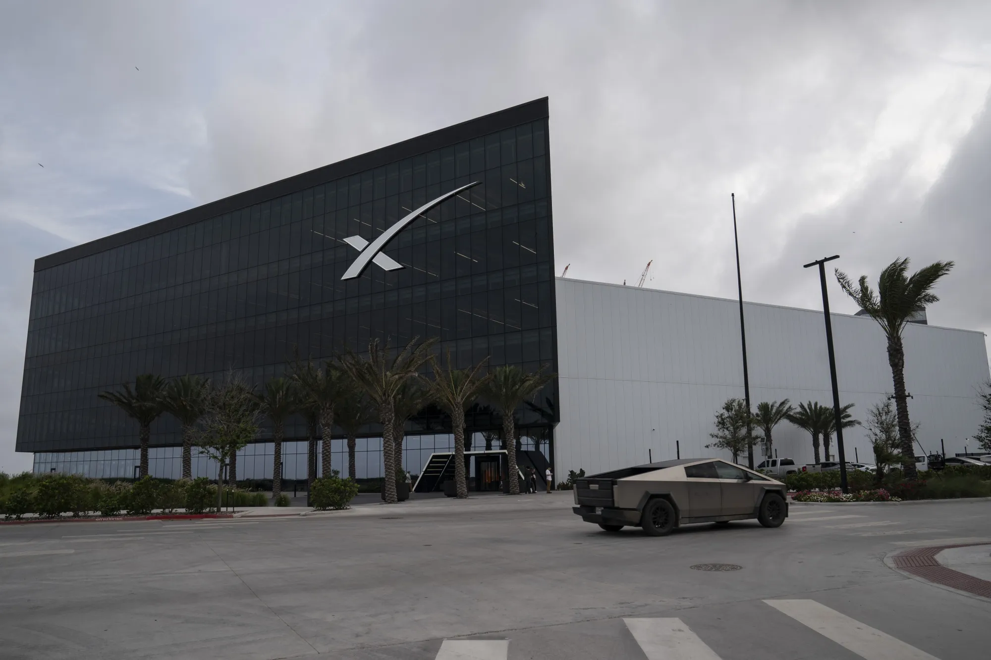 Morgan Stanley Suggests SpaceX Valuation at $100 Billion Overlooks Future AI Contributions