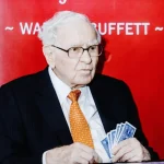 Warren Buffett Ends His Berkshire Hathaway Chairman Role, Handing Reins to Son Howard